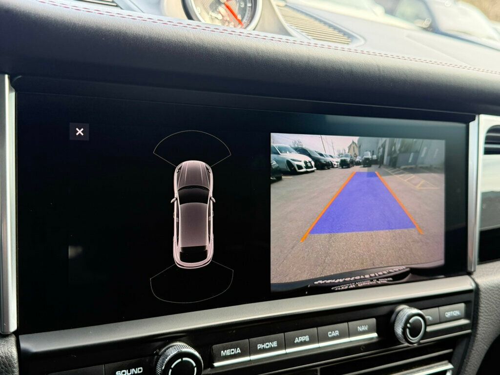 2020 Porsche Macan S AWD - 23003577 - 3