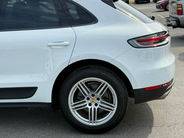 2020 Porsche Macan S AWD - 23003577 - 40