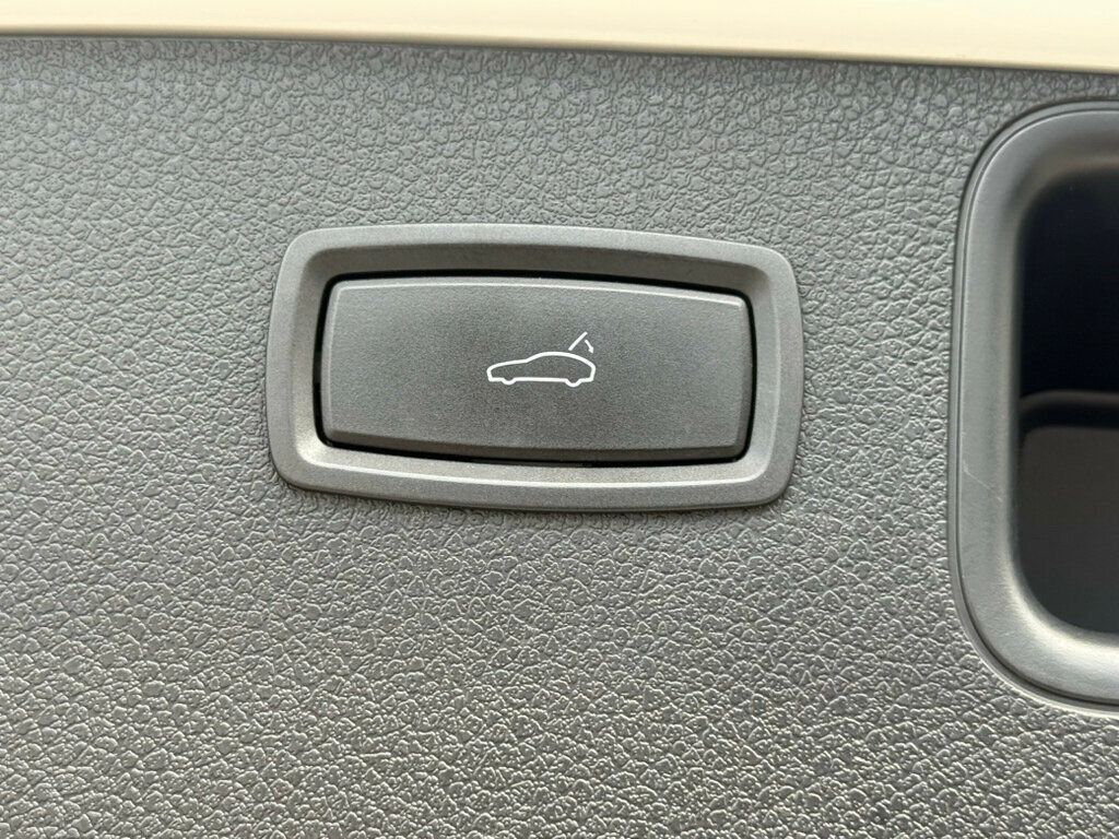 2020 Porsche Macan S AWD - 23003577 - 43