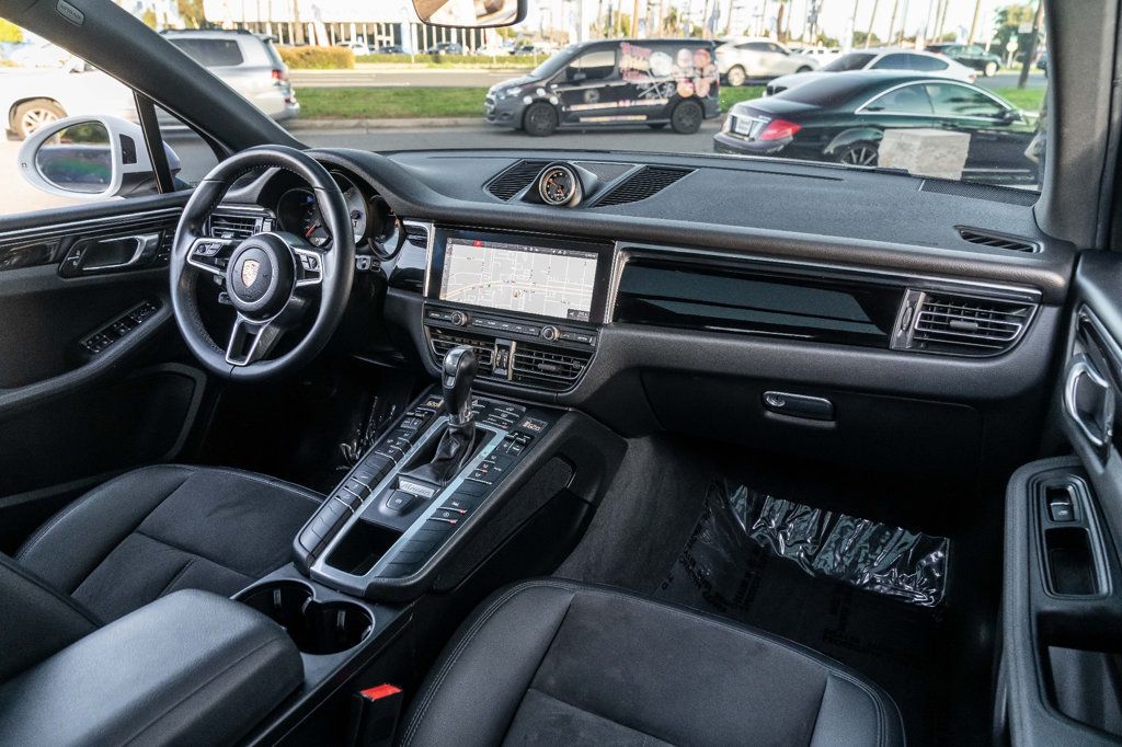 2020 Porsche Macan S AWD W/ PANO SUNROOF - 22317760 - 21