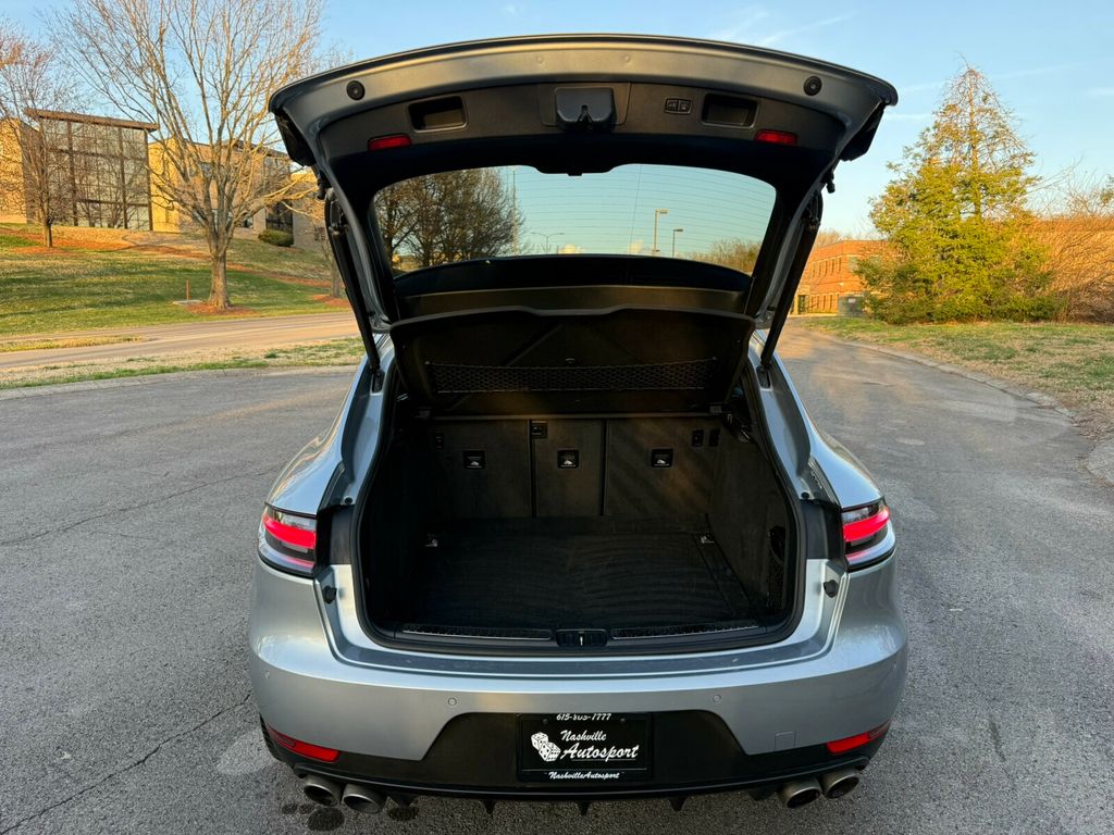 2020 Porsche Macan S, Premium Pack Plus, 21" Sport Classic Wheels, Park Assist  - 22995006 - 38