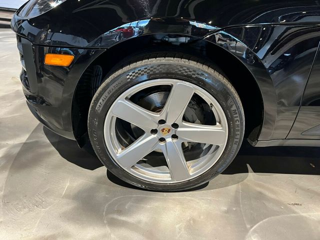 2020 Porsche Macan S/PremiumPkgPlus/Htd&CldSeats/PanoRoof/AppleCarplay/BoseSound - 22937625 - 10