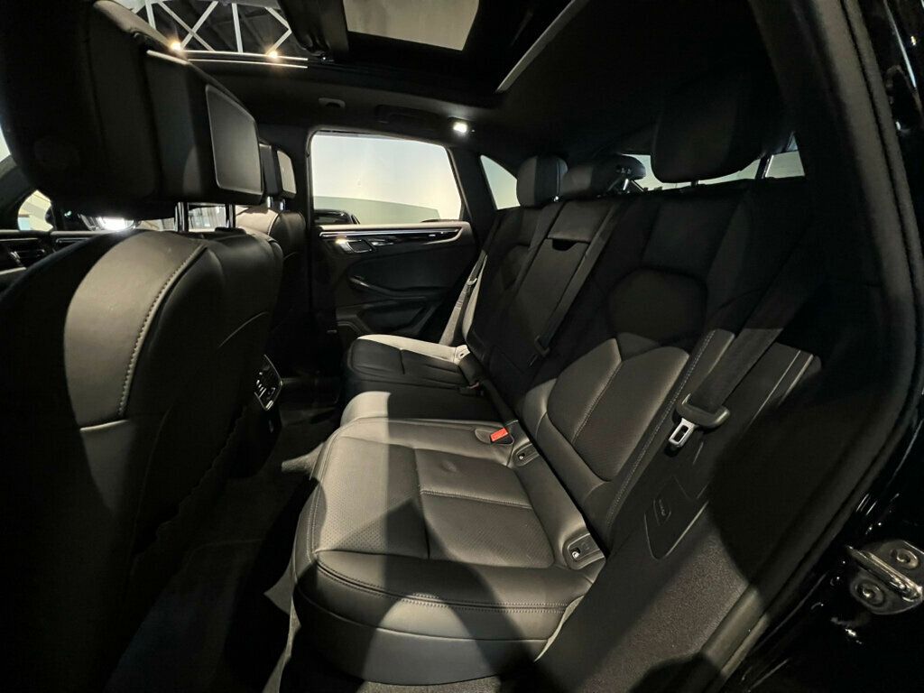 2020 Porsche Macan S/PremiumPkgPlus/Htd&CldSeats/PanoRoof/AppleCarplay/BoseSound - 22937625 - 26