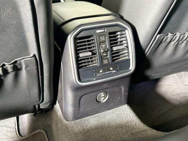 2020 Porsche Macan Turbo - 23054949 - 16