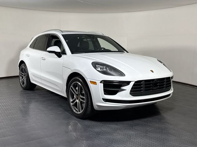 2020 Porsche Macan Turbo - 23054949 - 8