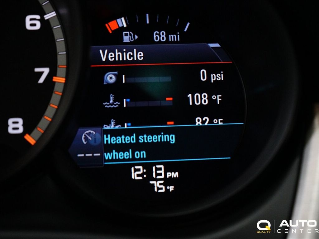 2020 Porsche Macan Turbo AWD - 22585224 - 34