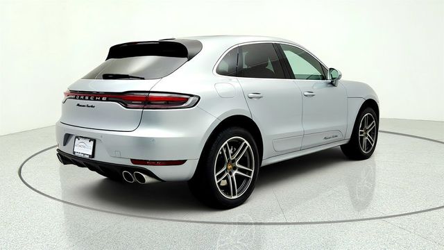 2020 Porsche Macan Turbo AWD w/ Premium Package Plus & Sport Chrono Pkg - 23036481 - 4
