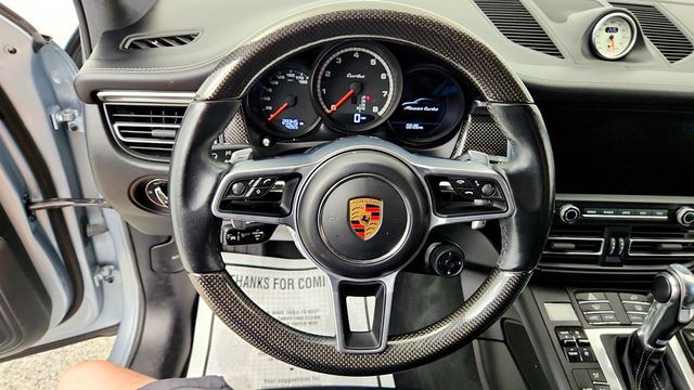 2020 Porsche Macan Turbo AWD w/ Premium Plus Pkg & Sport Chrono Pkg - 23047022 - 13