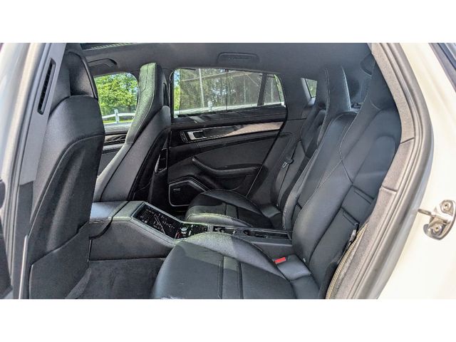 2020 Porsche Panamera 4 E-Hybrid - 22957627 - 17