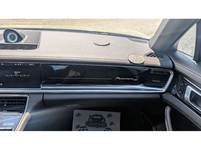 2020 Porsche Panamera 4 E-Hybrid - 22957627 - 30