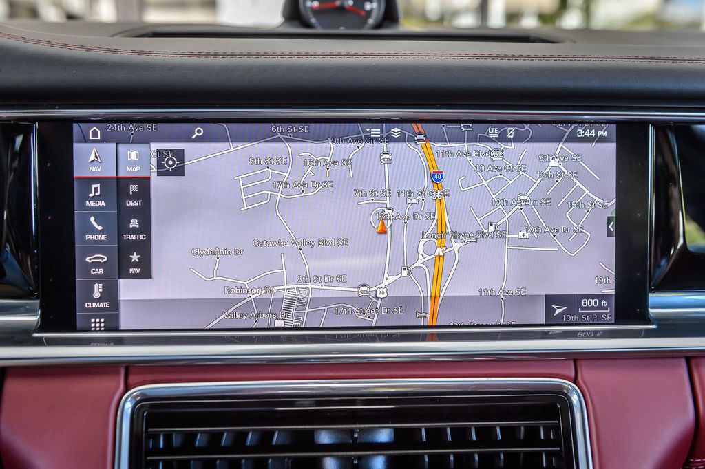 2020 Porsche Panamera PANAMERA - WHITE ON RED LEATHER - NAV - PANO ROOF - BLUETOOTH - 22901827 - 20