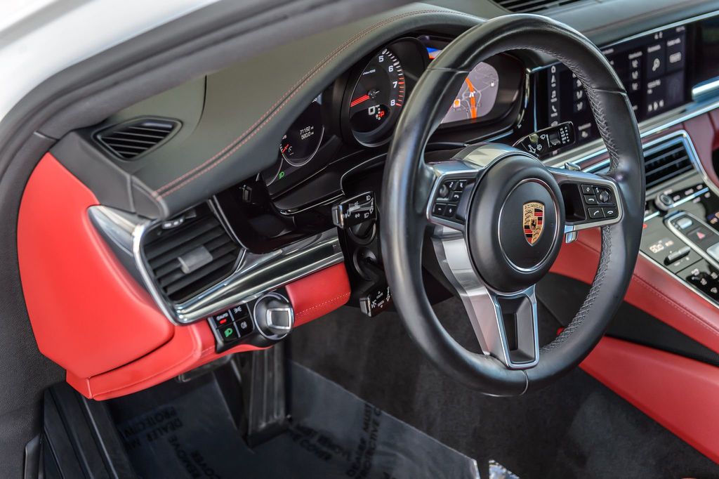 2020 Porsche Panamera PANAMERA - WHITE ON RED LEATHER - NAV - PANO ROOF - BLUETOOTH - 22901827 - 26