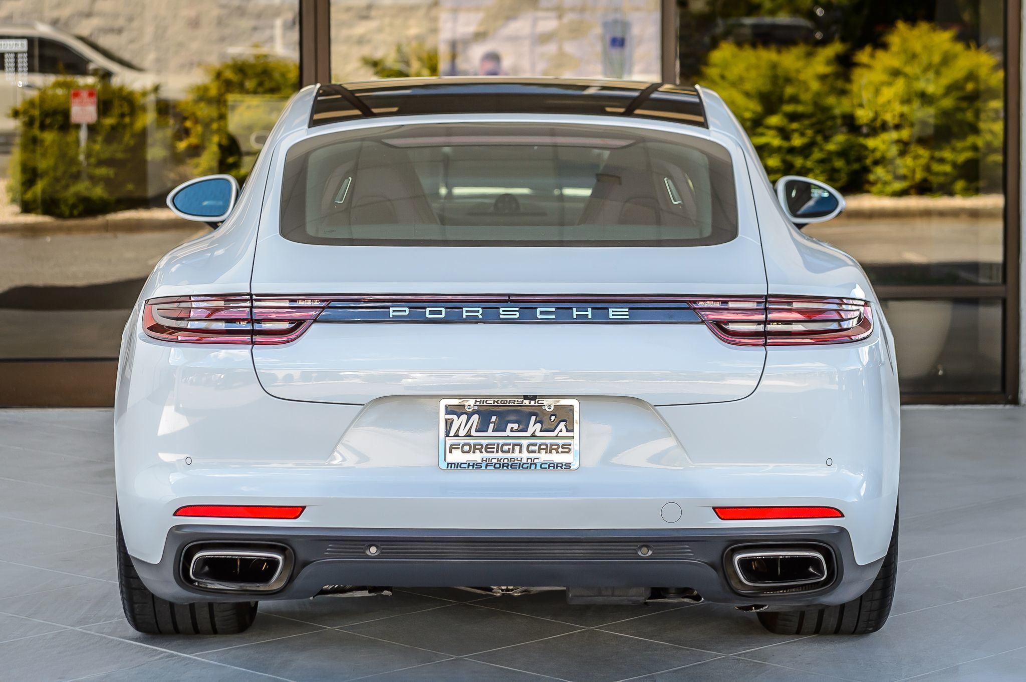 2020 Porsche Panamera 4 photo 8