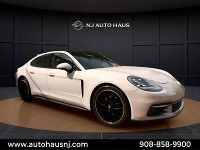 2020 Porsche Panamera