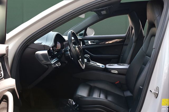 2020 Porsche Panamera RWD - 23034843 - 18