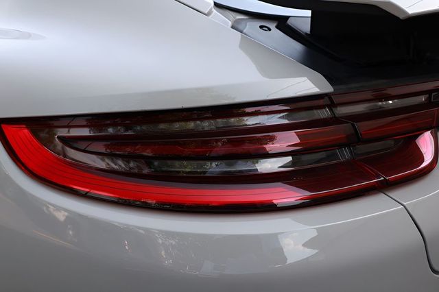 2020 Porsche Panamera RWD - 23034843 - 37