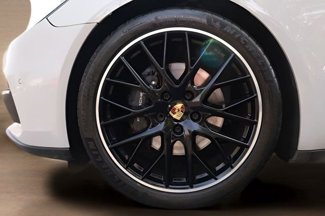 2020 Porsche Panamera RWD - 23034843 - 40