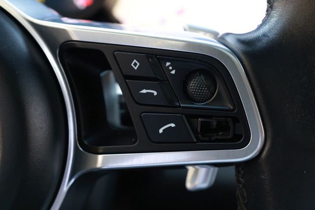 2020 Porsche Panamera RWD - 23034843 - 54
