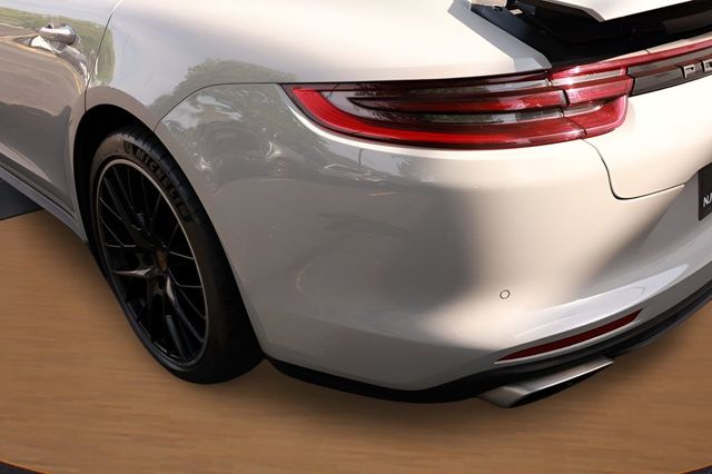 2020 Porsche Panamera RWD - 23034843 - 7