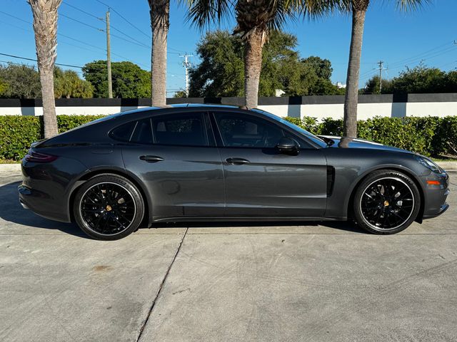 2020 Porsche Panamera RWD - 22964952 - 8