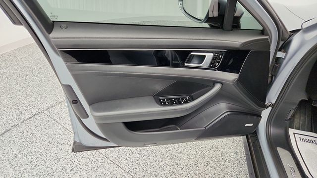 2020 Porsche Panamera RWD with Premium Package and 20'' Turbo - 22954472 - 10