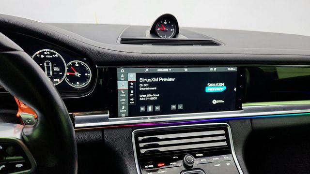 2020 Porsche Panamera RWD with Premium Package and 20'' Turbo Wheels - 22954472 - 17