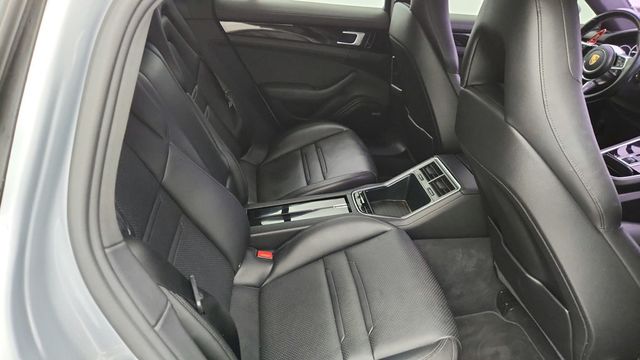 2020 Porsche Panamera RWD with Premium Package and 20'' Turbo Wheels - 22954472 - 23