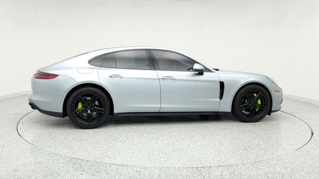 2020 Porsche Panamera RWD with Premium Package and 20'' Turbo Wheels - 22954472 - 3