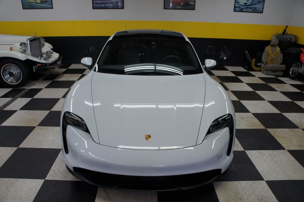 2020 Porsche Taycan 1-Owner, Low Mileage, Immaculate! - 23004436 - 11