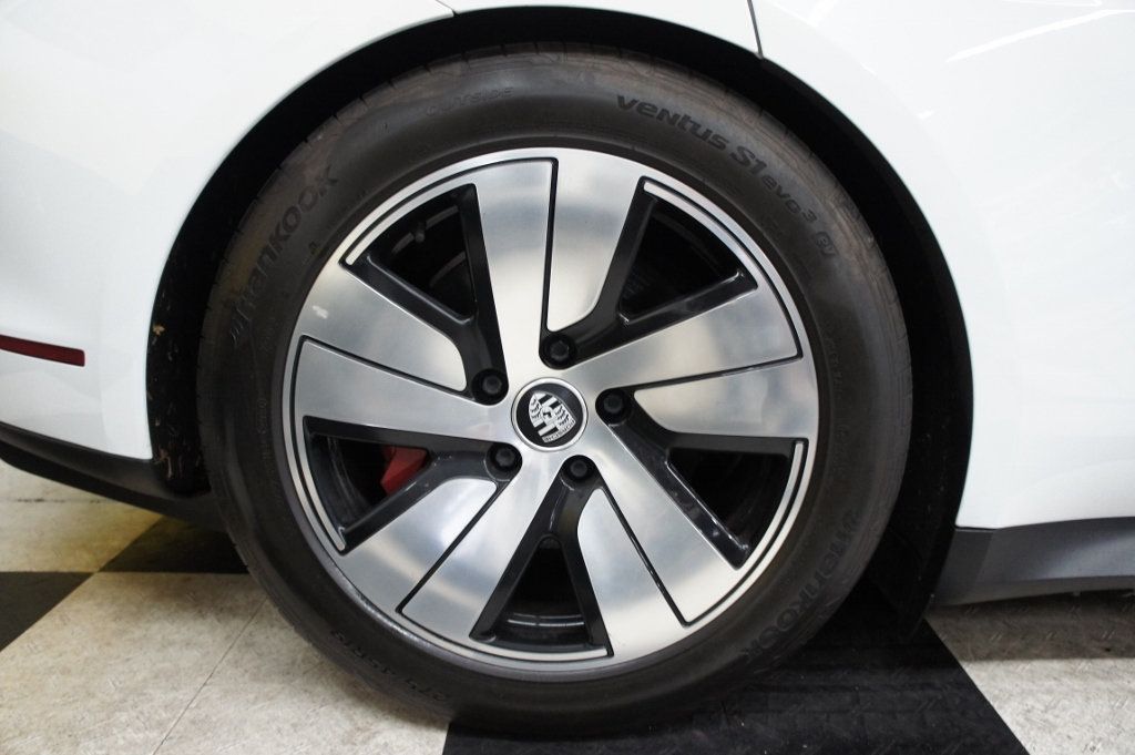 2020 Porsche Taycan 1-Owner, Low Mileage, Immaculate! - 23004436 - 20