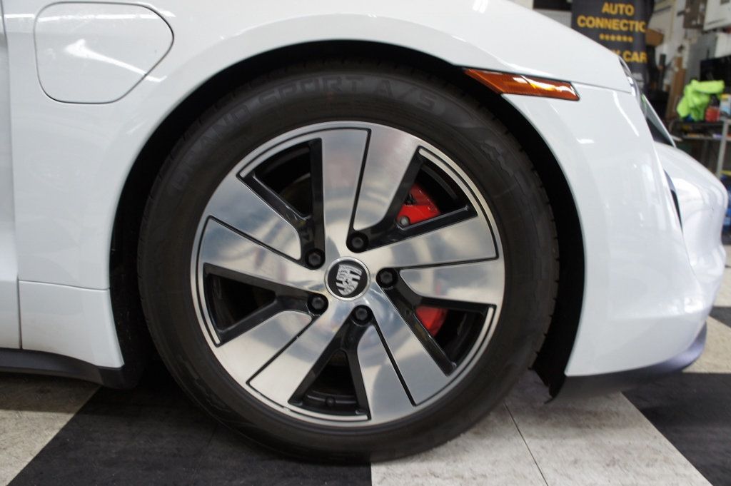2020 Porsche Taycan 1-Owner, Low Mileage, Immaculate! - 23004436 - 4