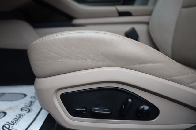 2020 Porsche Taycan 4S - 23066043 - 16