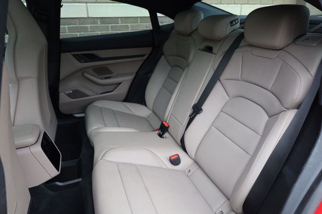 2020 Porsche Taycan 4S - 23066043 - 22
