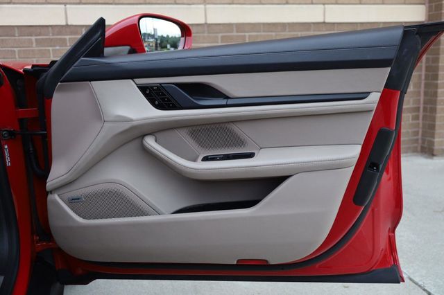 2020 Porsche Taycan 4S - 23066043 - 30
