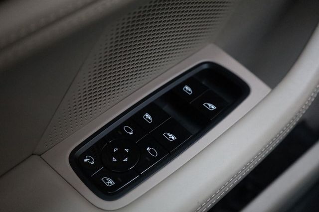 2020 Porsche Taycan 4S - 23066043 - 38