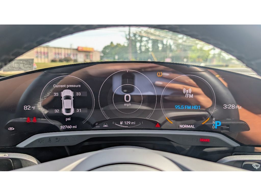 2020 Porsche Taycan 4S photo 21
