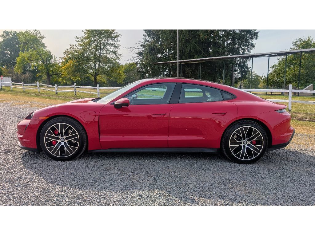 2020 Porsche Taycan 4S photo 4