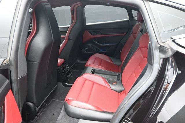 2020 Porsche Taycan 4S Sedan - 23046112 - 9