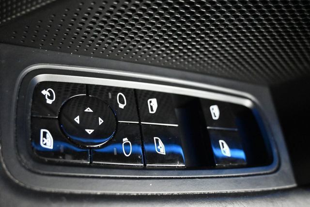 2020 Porsche Taycan 4S Sedan - 23046112 - 24