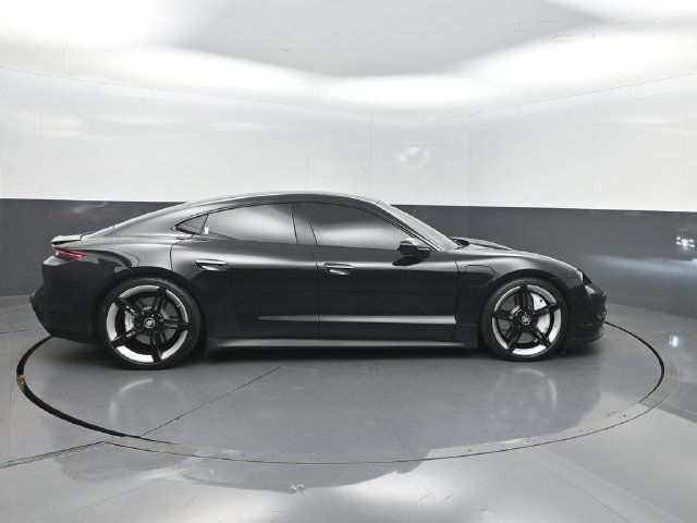 2020 Porsche Taycan 4S Sedan - 23093660 - 33