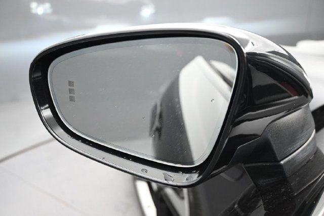 2020 Porsche Taycan 4S Sedan - 23093660 - 3