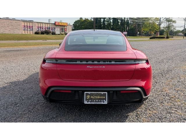 2020 Porsche Taycan 4S Sedan - 22928775 - 5