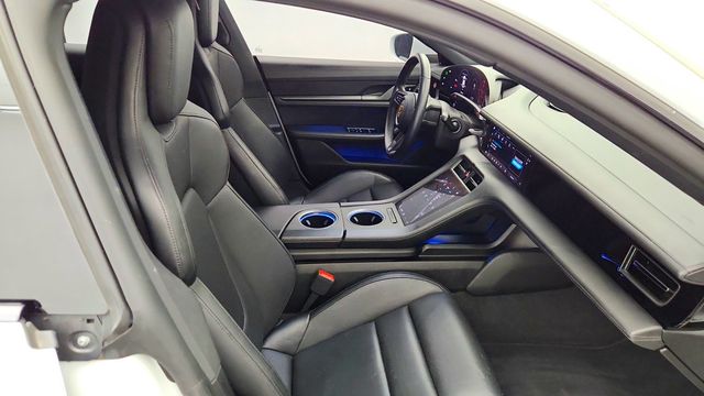 2020 Porsche Taycan 4S Sedan - 23094708 - 20