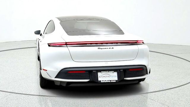 2020 Porsche Taycan 4S Sedan - 23094708 - 5