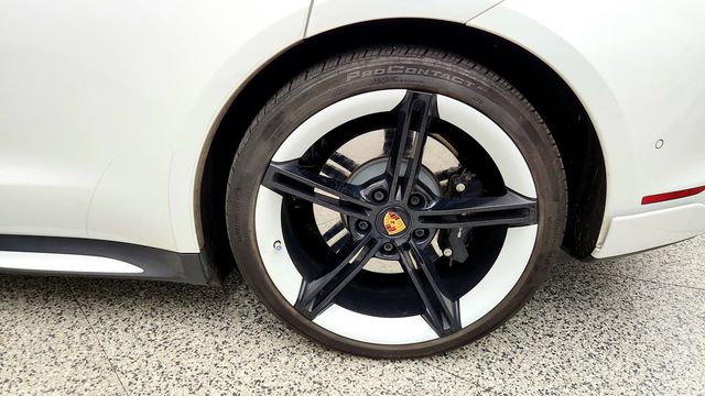 2020 Porsche Taycan 4S Sedan - 23094708 - 8