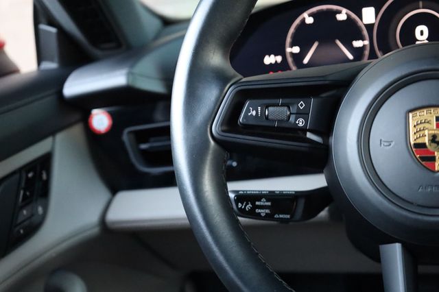 2020 Porsche Taycan 4S Sedan w/93.4kWh and Premium Pkg! - 22938595 - 23