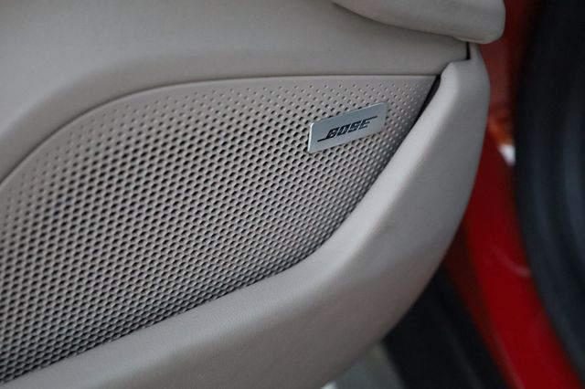 2020 Porsche Taycan 4S Sedan w/93.4kWh and Premium Pkg! - 22938595 - 29