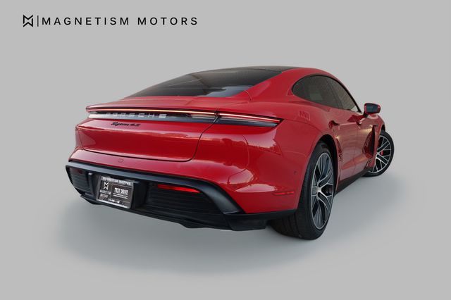 2020 Porsche Taycan 4S Sedan w/93.4kWh and Premium Pkg! - 22938595 - 4