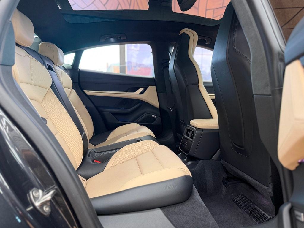 2020 Porsche Taycan Turbo Sedan - 23048700 - 19