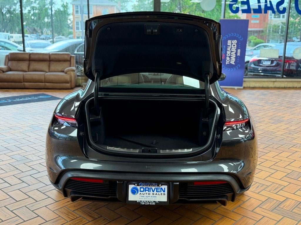 2020 Porsche Taycan Turbo Sedan - 23048700 - 22